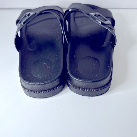 Black Slide Sandals with Buckle Size 7/8 Waterproof Slip On - Picture 4 of 8